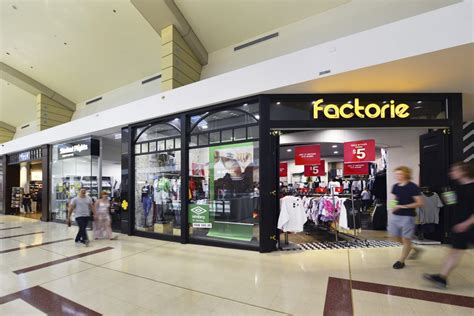 shops in westfield marion.